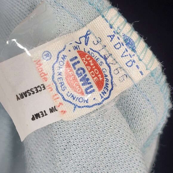 Vintage ILGWU Union Made Powder Blue Pleated & Button Skirt 26.5"" plus stretch - Picture 11 of 11